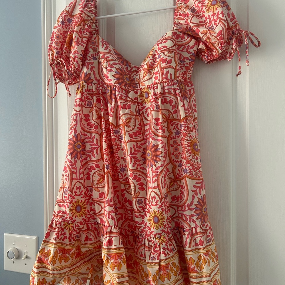 Olivaceous Puff sleeve floral mini dress size M